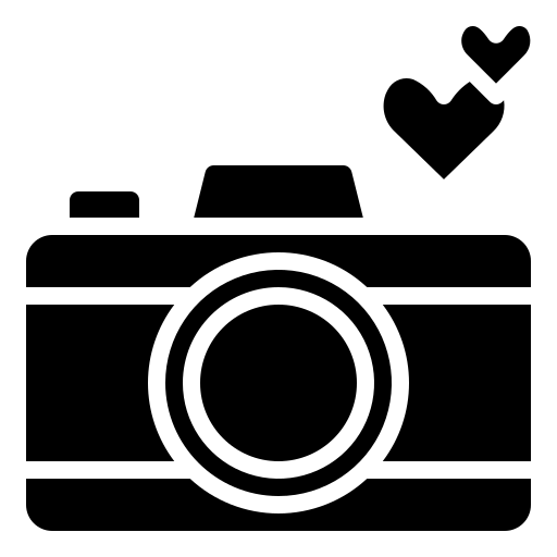 A camera icon symbolizing photography, representing the theme of wedding photography education.